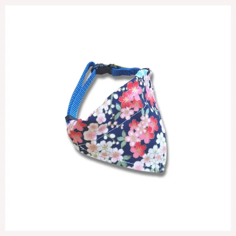 A A Pets' 2in1 Scarf Collar In Petal Design