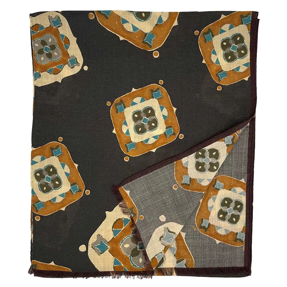 Fringed dark grey macro medallion wool scarf
