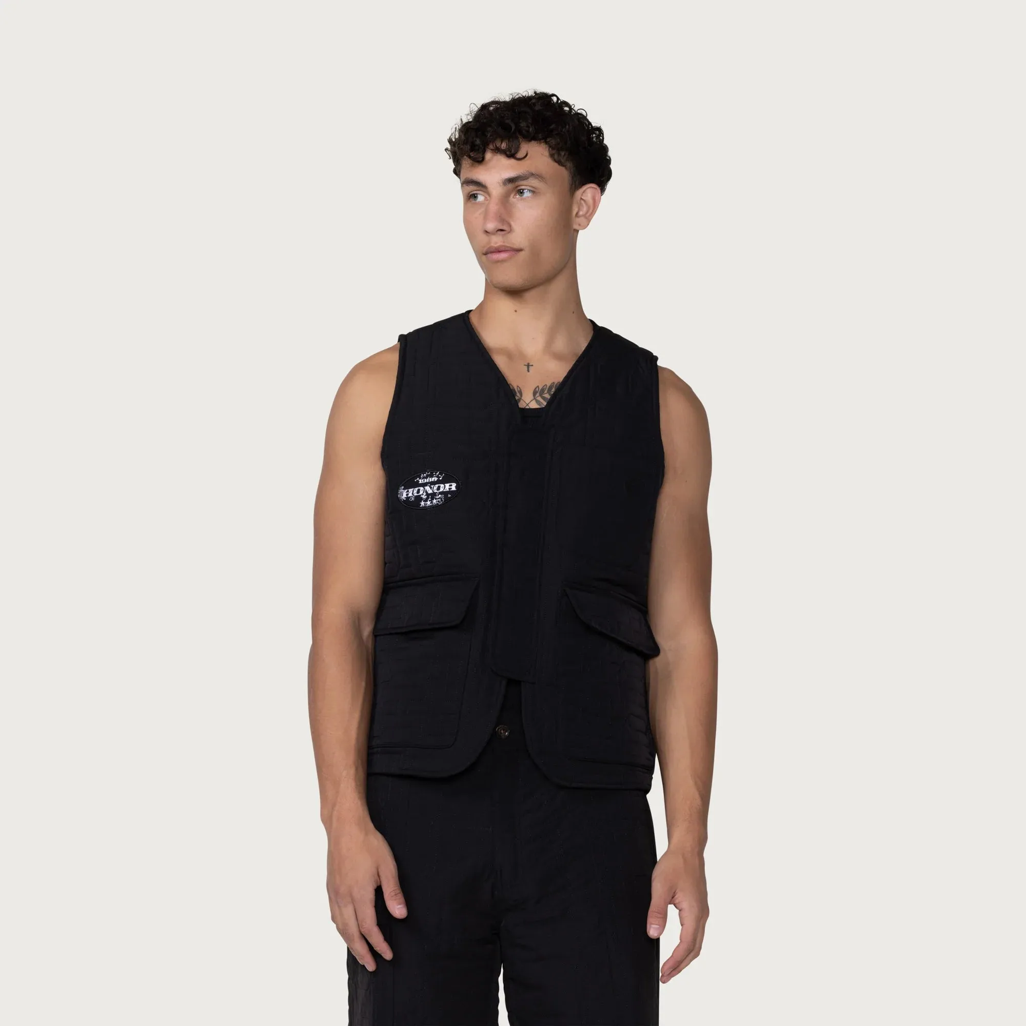 H Quilted Vest Black